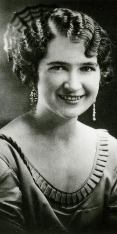 Flora Amussen Benson as a young woman